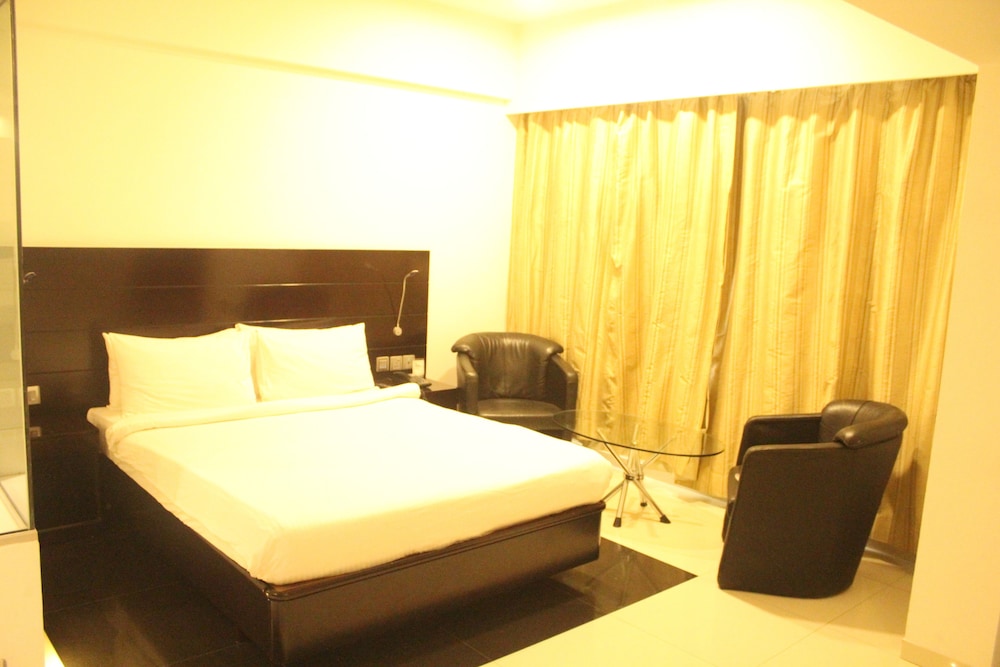 Keys Room - Photo 4