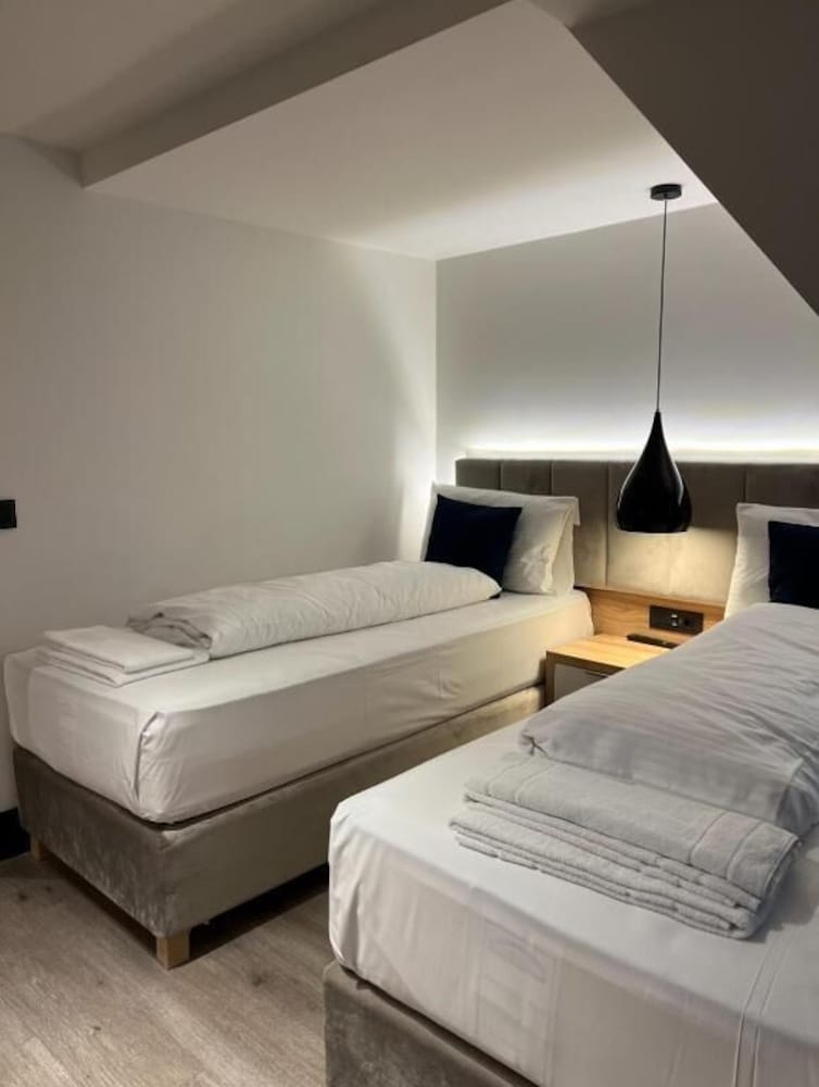 Standard Twin Room photo 1