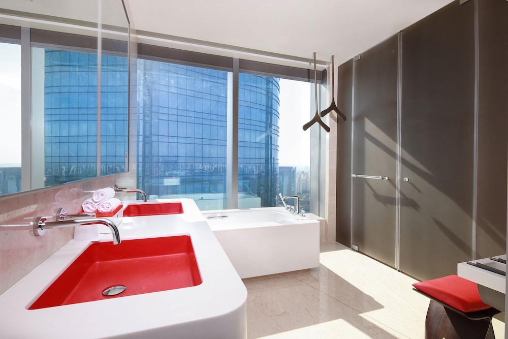 Spectacular King Room, 1 King Bed, High Floor City View photo 2