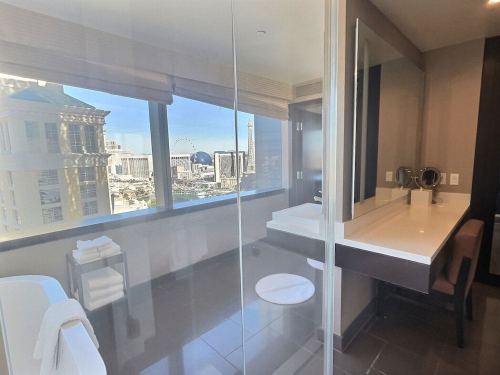 City Corner 1 BR - Photo 23