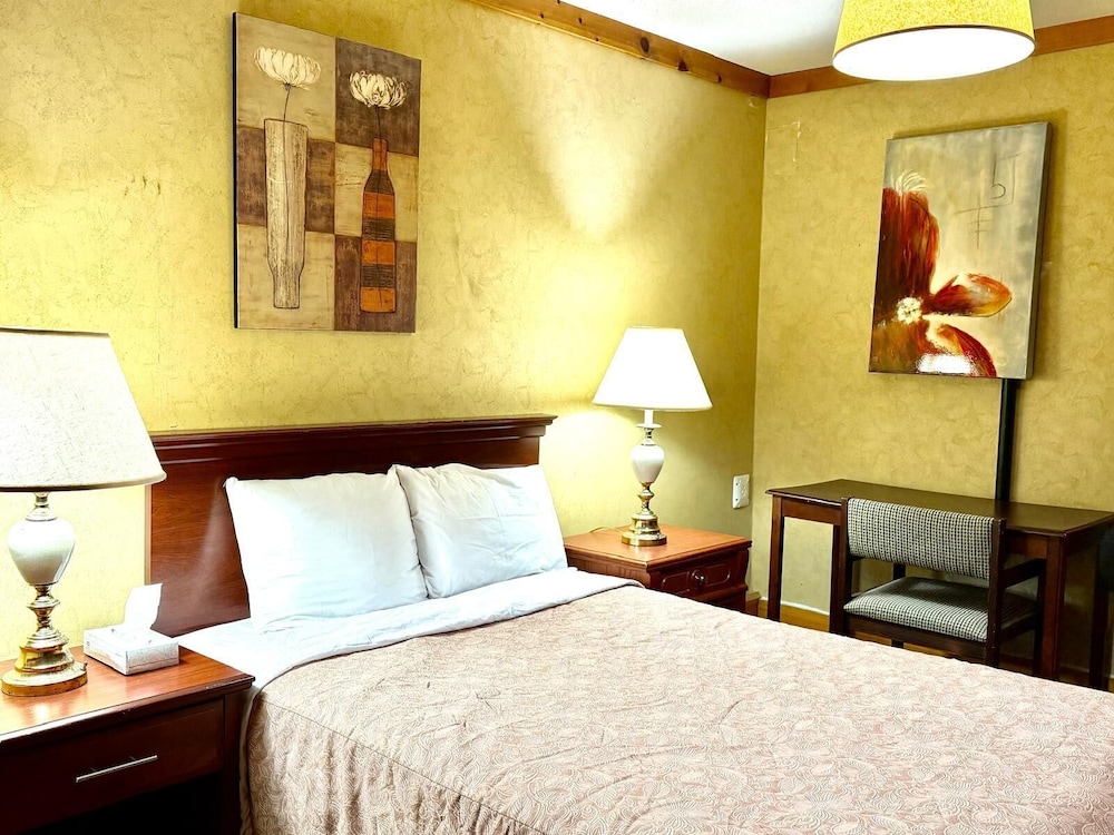 Luxury Suite photo 3