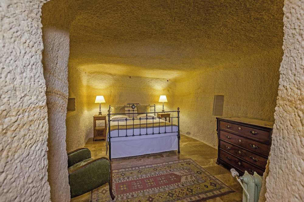 Junior Suite - Photo 1