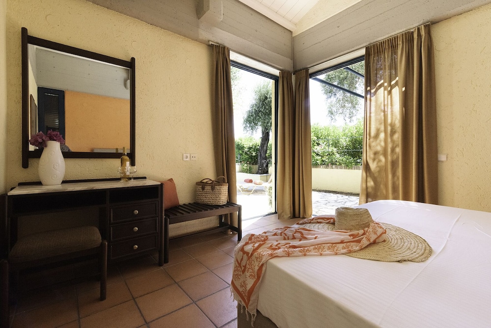 Villa, Private Bathroom, Pool View (Villa Lefkada)