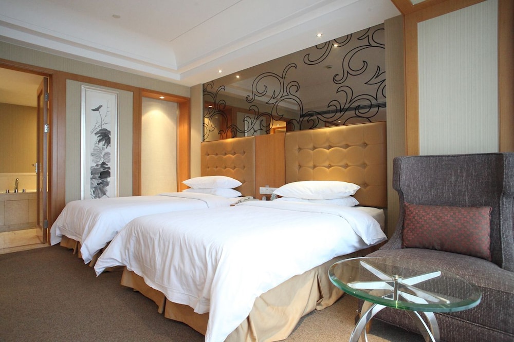 Deluxe Twin Room, 2 Twin Beds photo 1