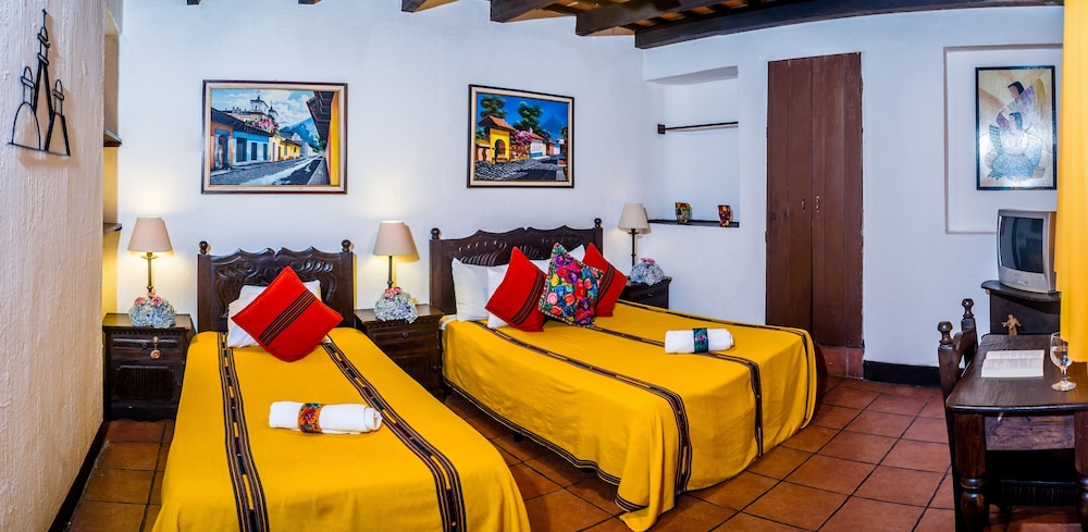 Comfort Double Room, Private Bathroom, Courtyard Area photo 3