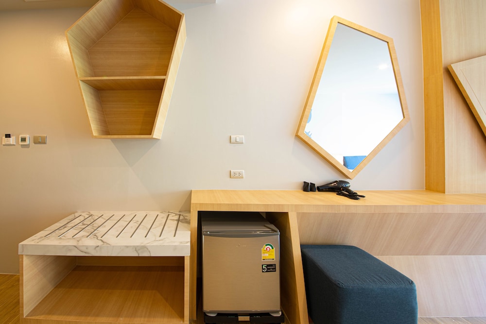 Executive Room with Mountain View - Photo 4