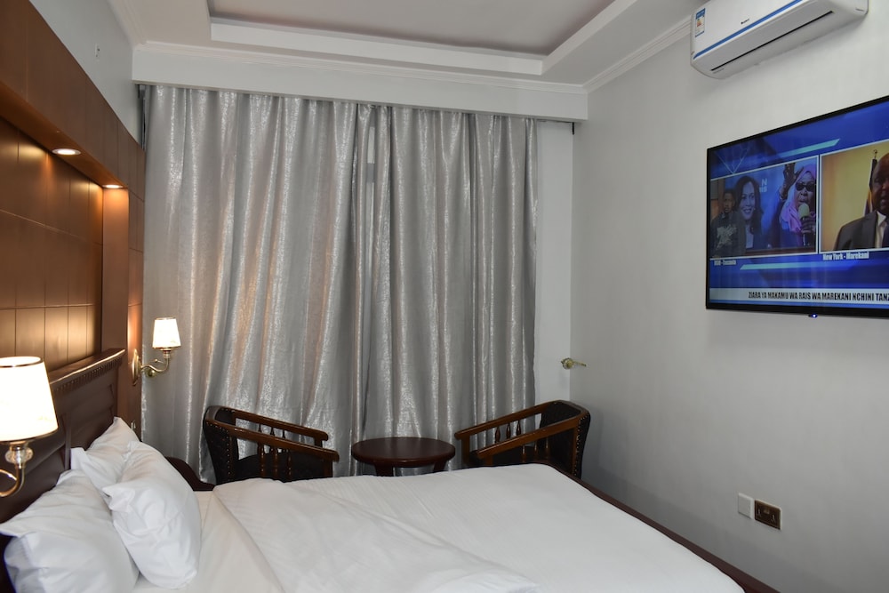 Deluxe Double Room photo 2