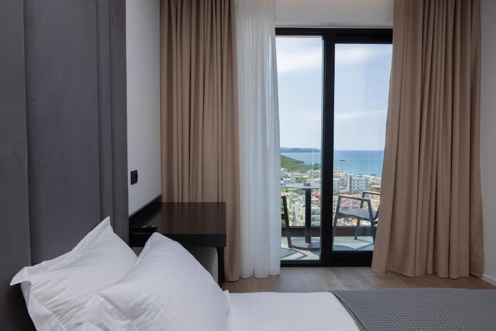 Deluxe Double Room, Balcony, Sea View