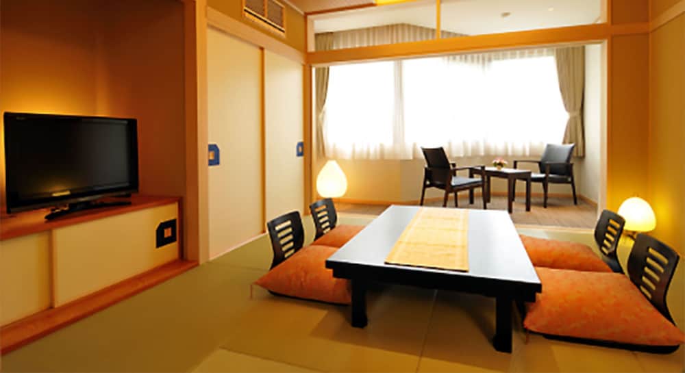 MOEGI, Japanese Style Room with Terrace and Shared Bathroom, 8 Tatami-mats, Non Smoking photo 1