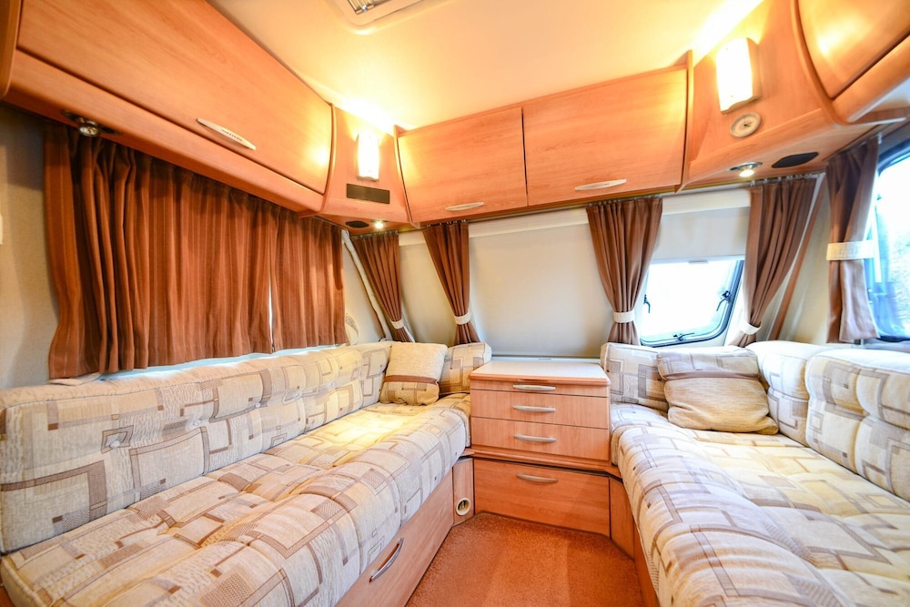 Basic Room, 1 Bedroom (Caravan 7) photo 3