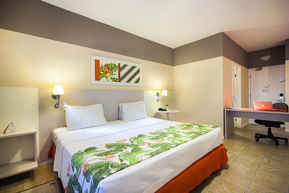 Deluxe Double Room - Photo 8