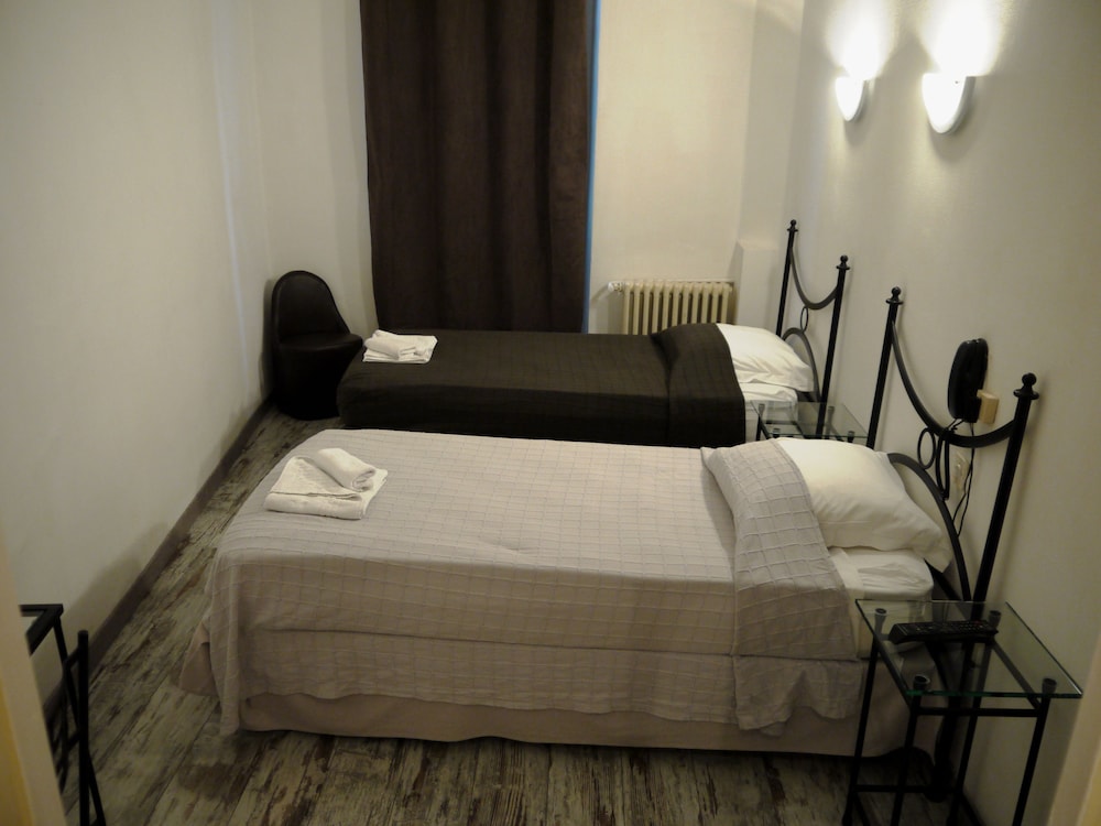 Twin Room photo 1