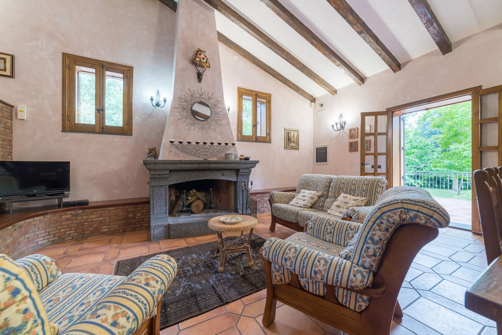 Premium Villa photo 1