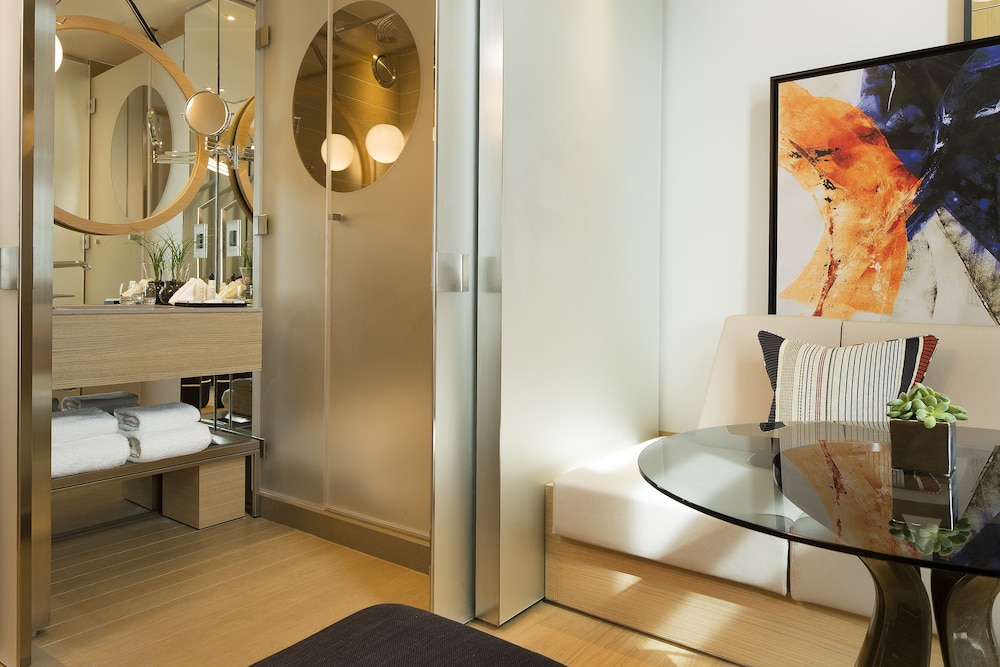 Duplex Room