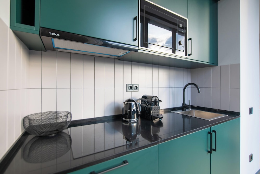 Penthouse One-bedroom Terrace Suite with Kitchen photo 3