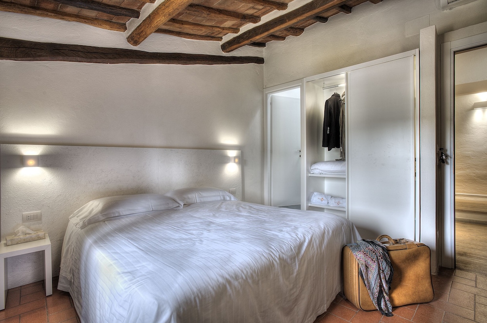Basic Single Room photo 1
