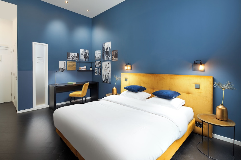 Deluxe Room, 1 Double Bed photo 2
