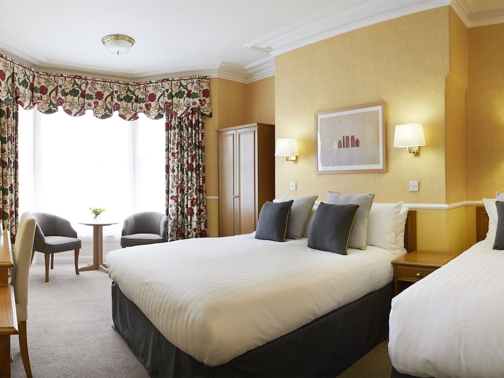 Classic Suite, Ensuite (2 adults & 1 Child) photo 1