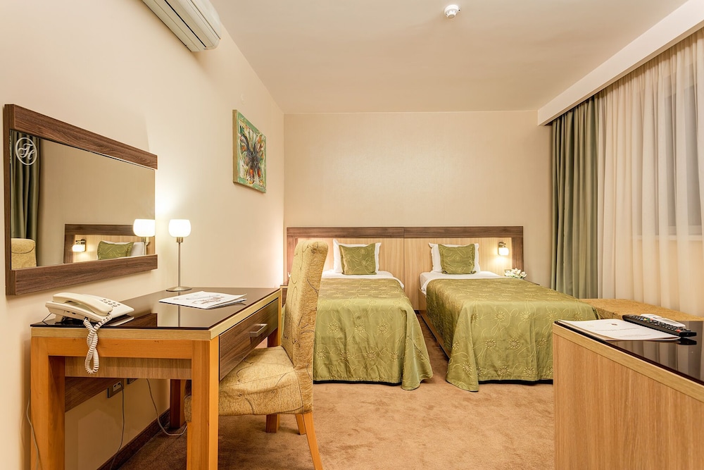 Superior Room - Photo 2