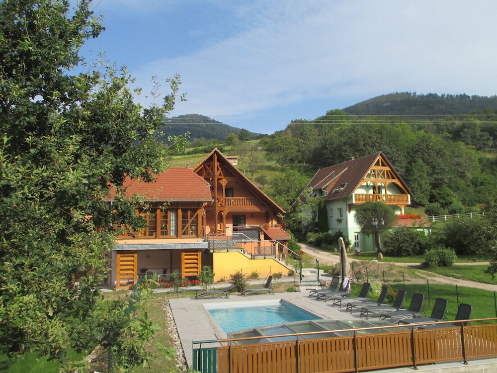 Traditional Cottage (vue sur les vergers) photo 2