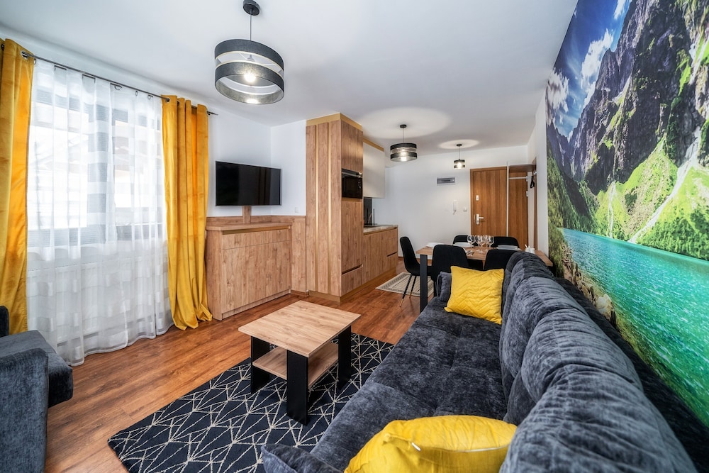 Apartment (G7)