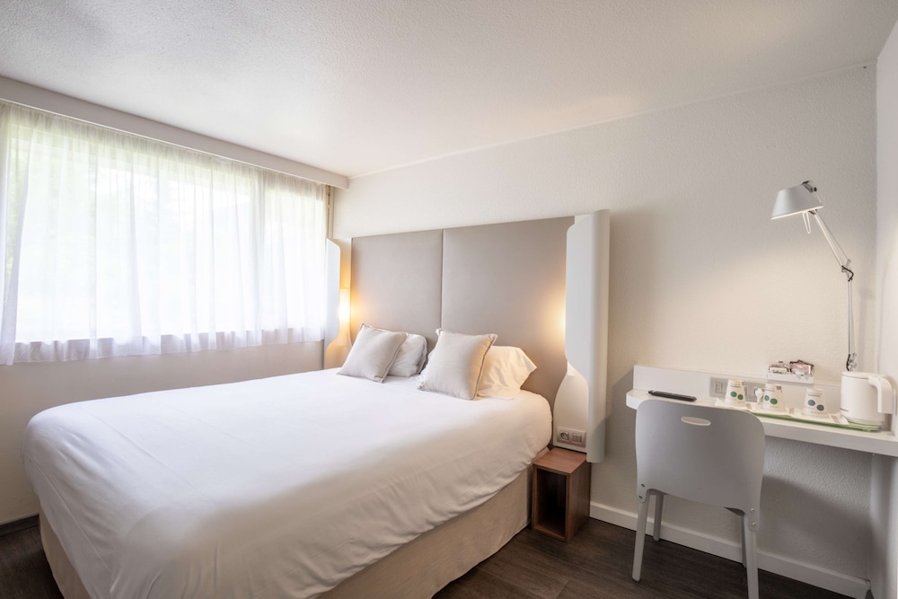 Standard Room, 1 Double Bed - Photo 4