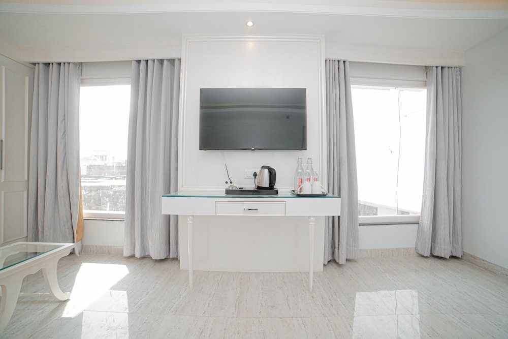 Deluxe Triple Room - Photo 4