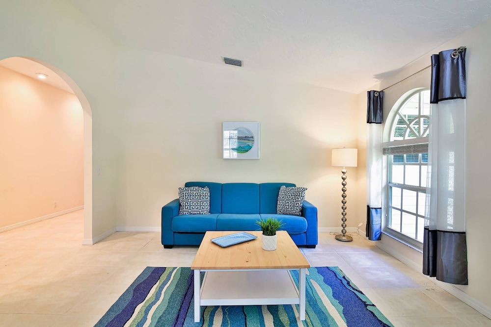 House (Siesta Key Home) photo 2