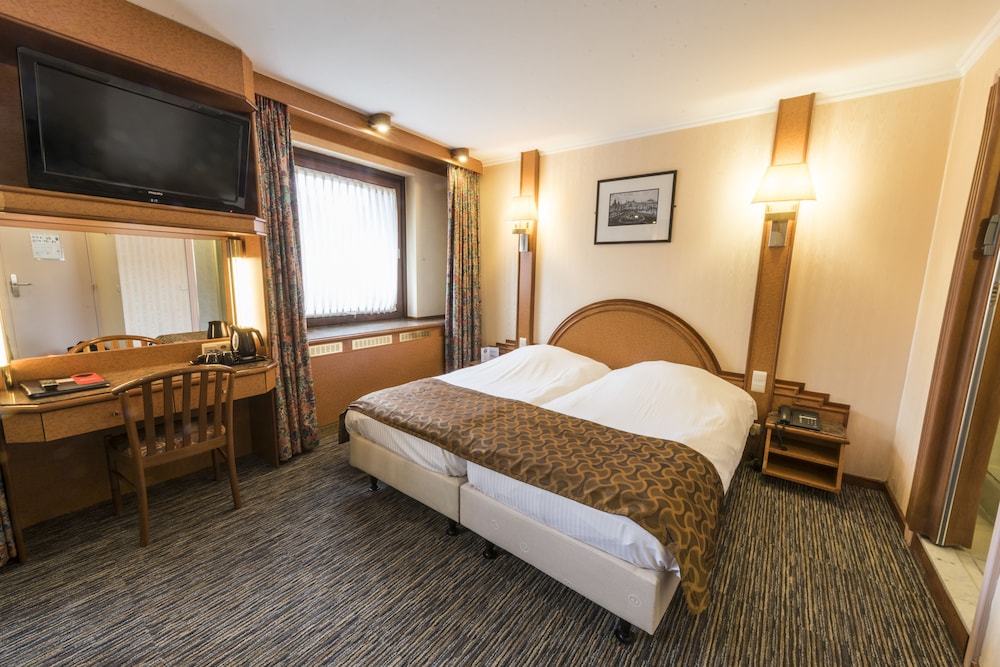Classic Double Room Single Use photo 1