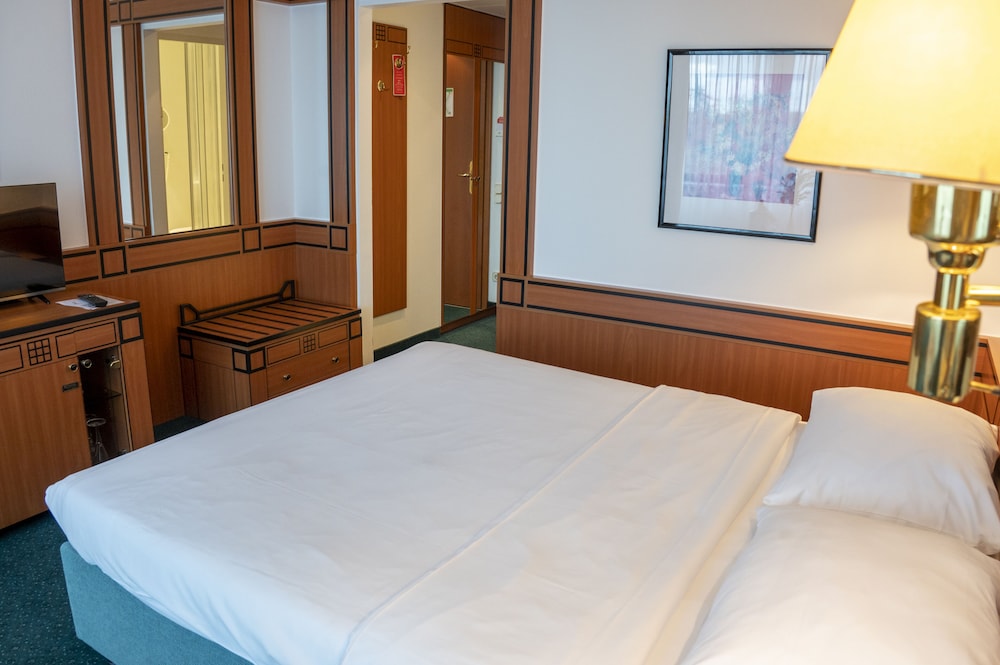 Double Room - Photo 2