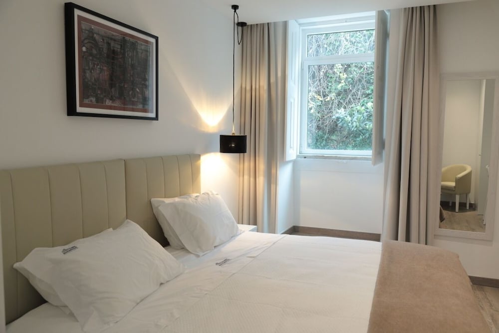 Superior Double or Twin Room photo 3