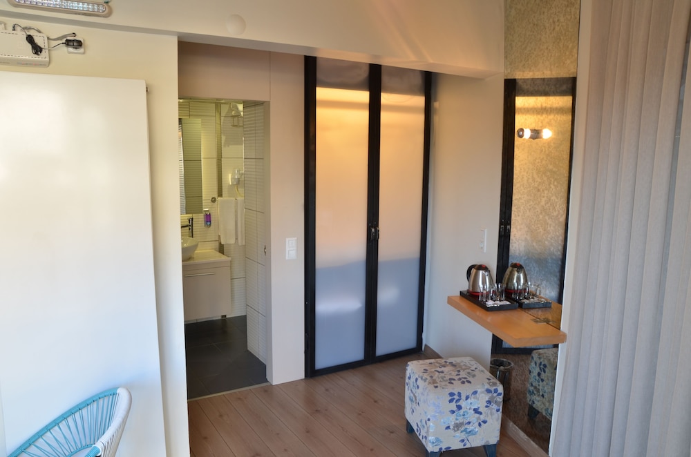 Comfort Room photo 3