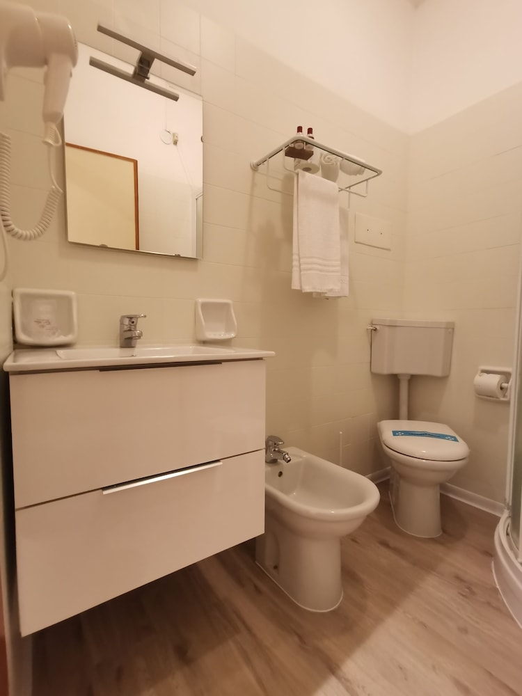 Classic Double Room photo 2