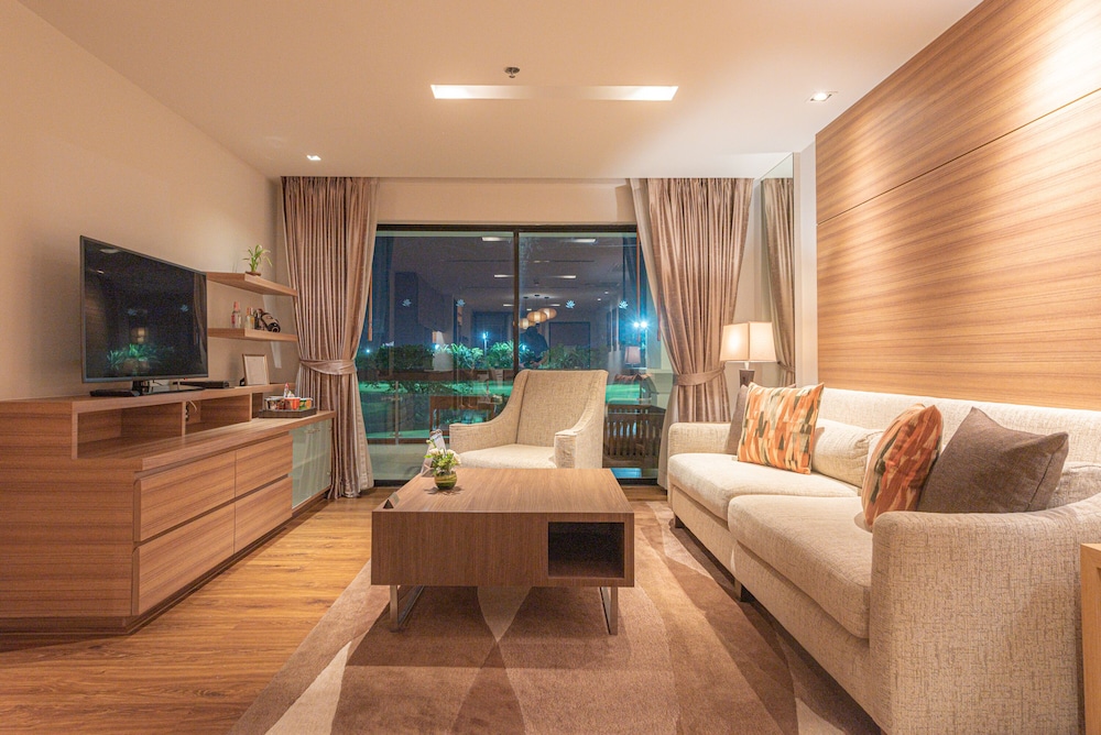 Executive Deluxe Suite - Free Suvarnabhumi Airport Transfer - Photo 6