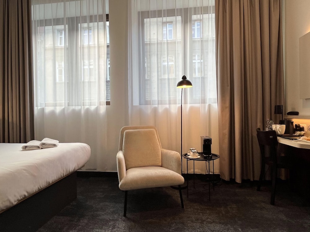 Premium Double Room photo 2
