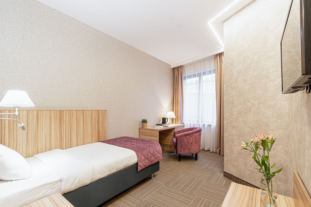 Single Room photo 2