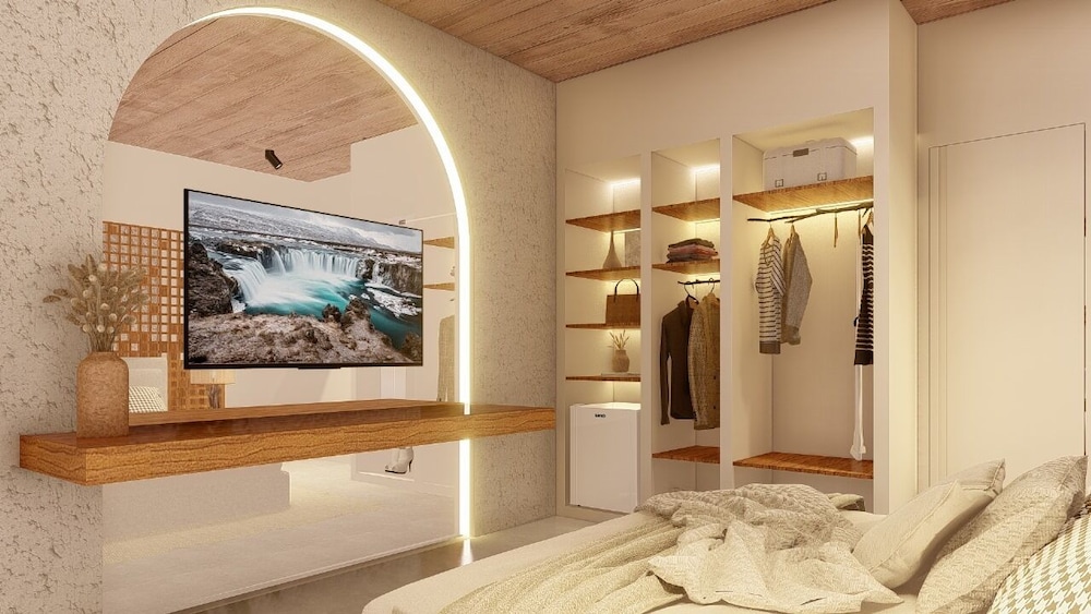 Suite, Jetted Tub photo 2