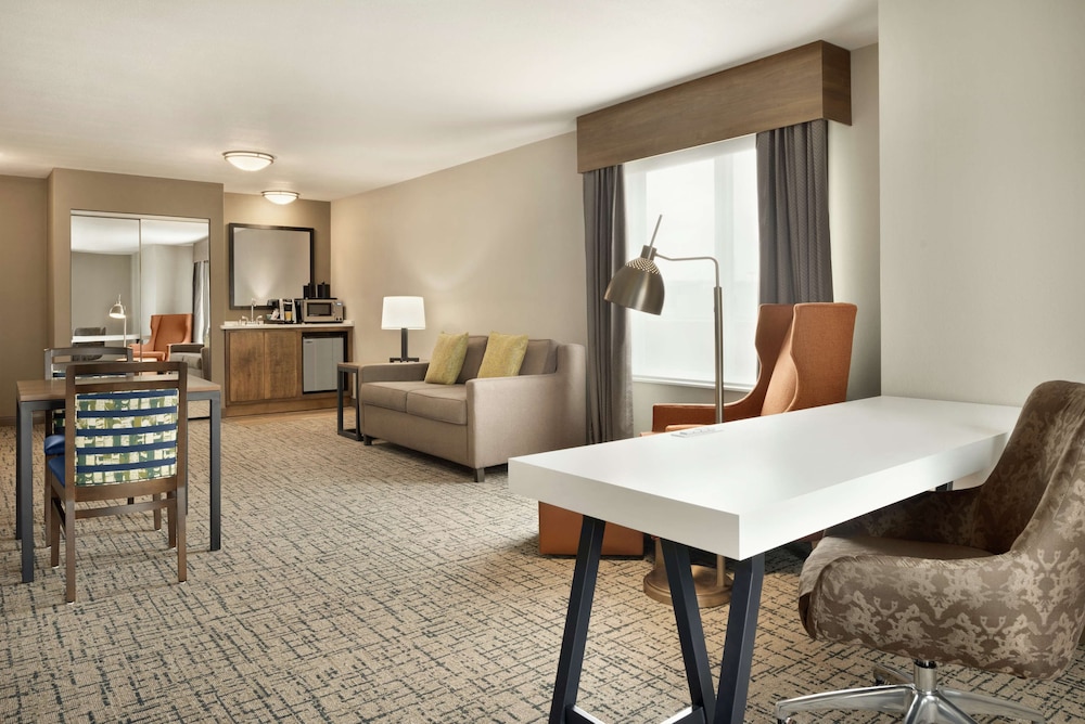 Suite at Hilton Garden Inn Dubuque Downtown in Dubuque