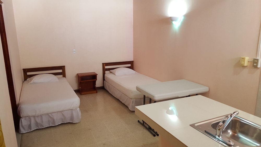 Standard room with air-conditioning photo 1