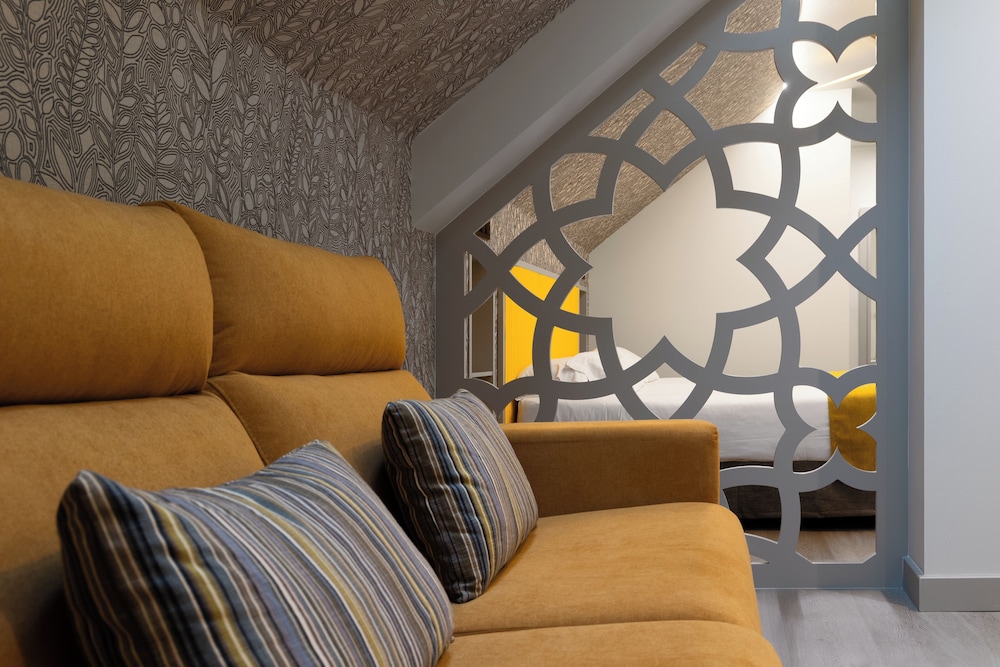 Suite, 1 Bedroom photo 3