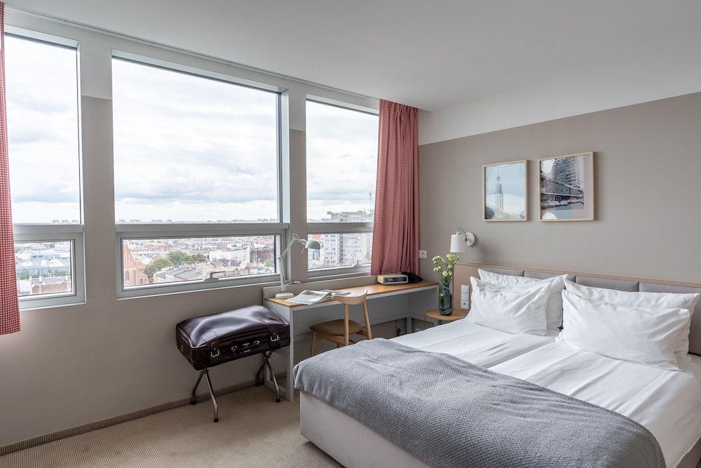 Superior Double Room, City View photo 2