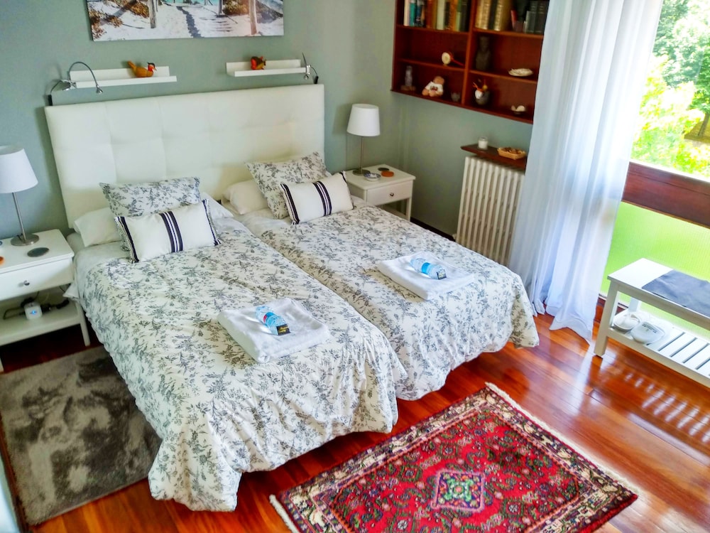 Double or Twin Room photo 2