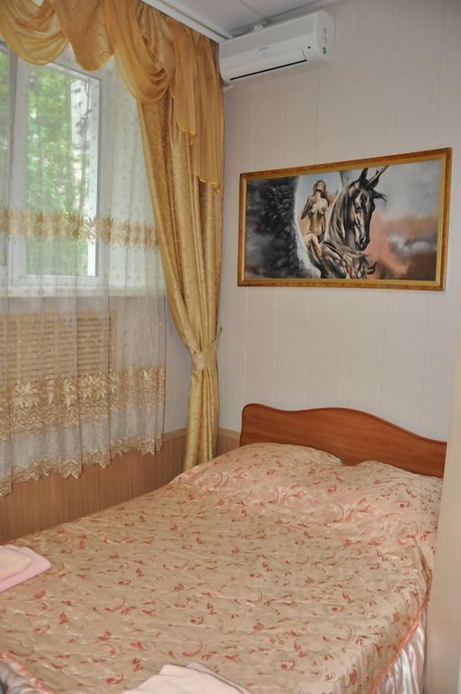 Standard Double Room, Shared Bathroom photo 1