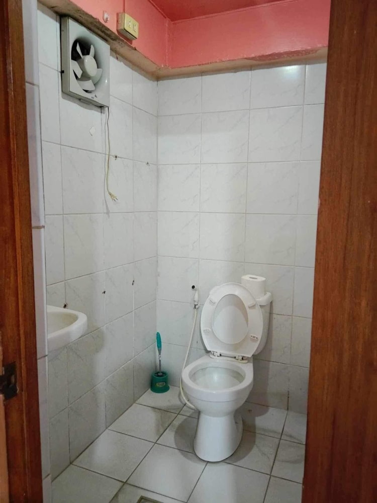Queen Suite photo 2