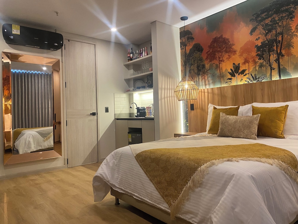 Luxury Double or Twin Room, City View