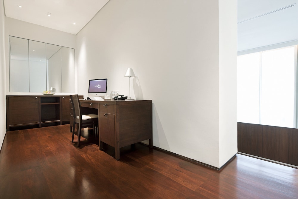 Penthouse Suite photo 3