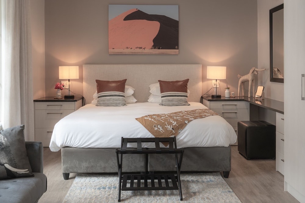 Twin/King Room