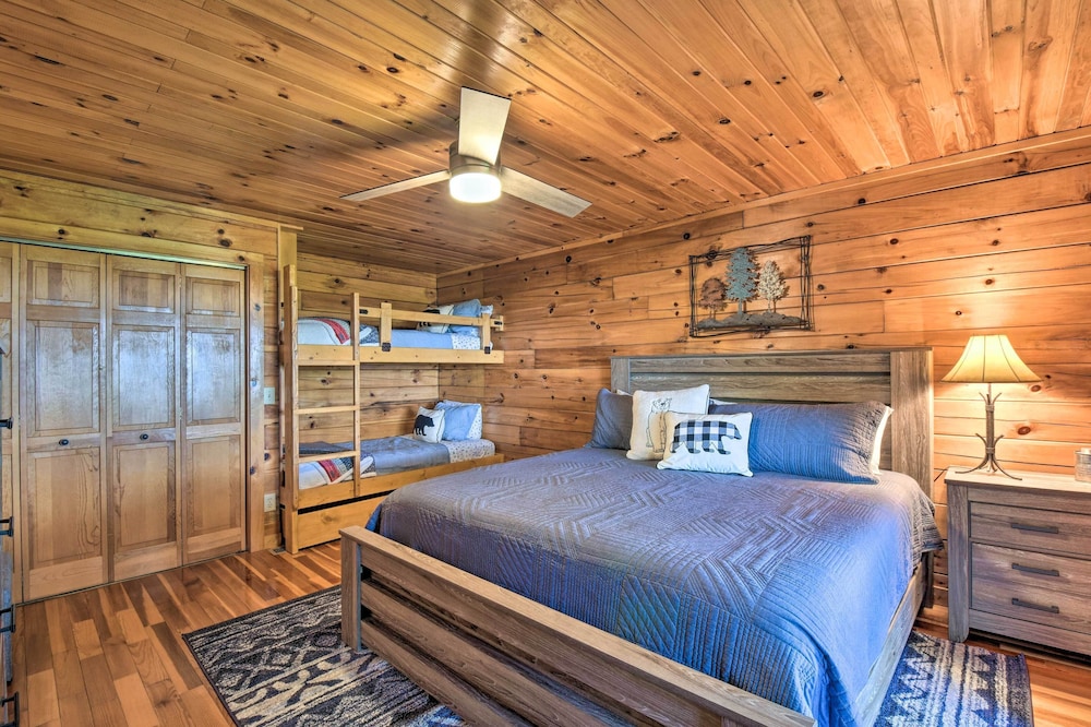 House (2 Bedrooms) photo 1