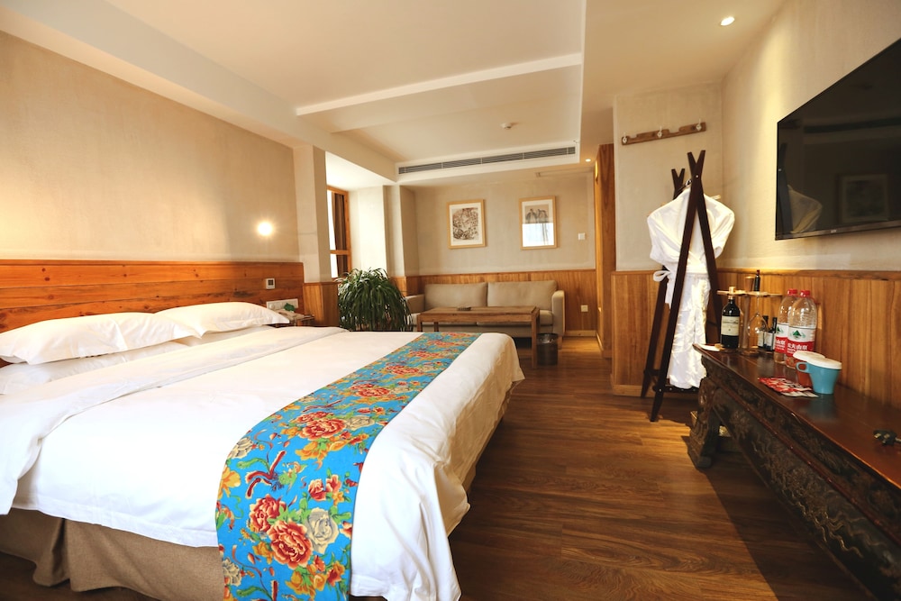 Design Double Room C