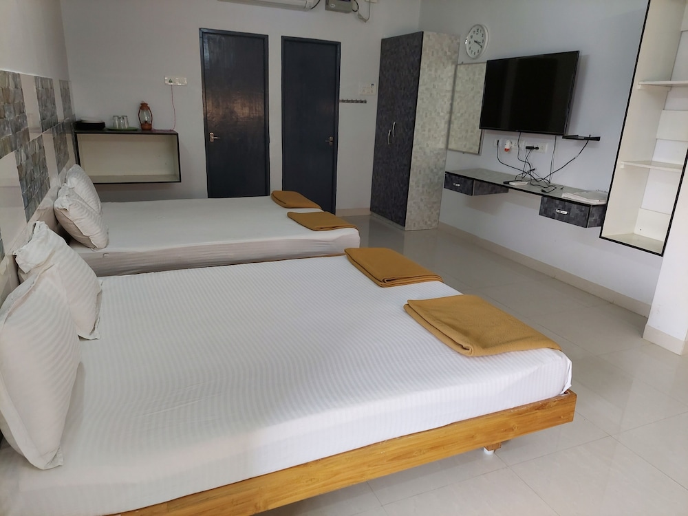 Deluxe Quadruple Room photo 1